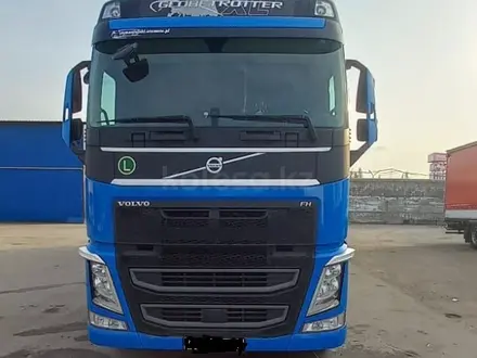 Volvo  FH 2019 года за 38 000 000 тг. в Алматы