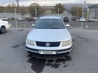 Volkswagen Passat 1997 годаfor1 700 000 тг. в Караганда