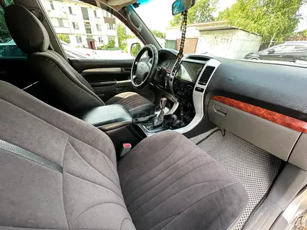 Toyota Land Cruiser Prado 2006 года за 8 000 000 тг. в Петропавловск – фото 9