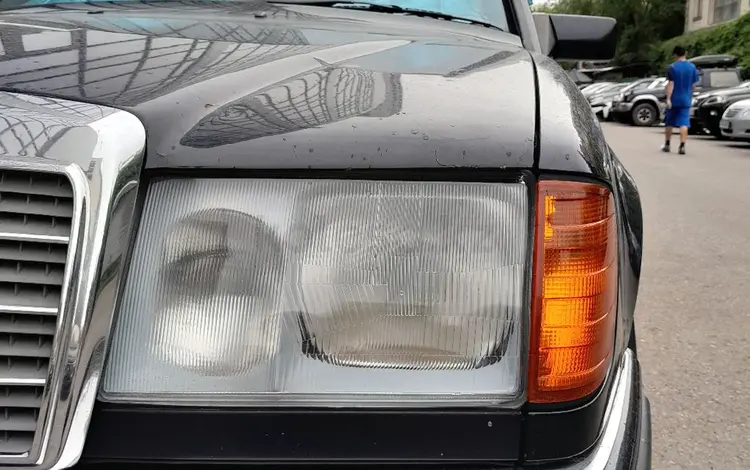 Mercedes-Benz E 230 1992 годаүшін2 650 000 тг. в Алматы