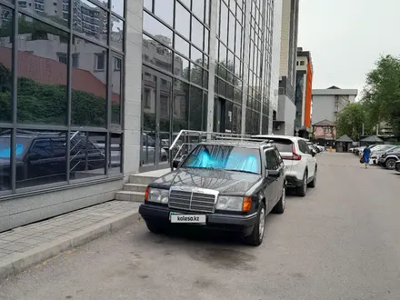 Mercedes-Benz E 230 1992 года за 2 650 000 тг. в Алматы – фото 6
