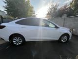 Chevrolet Onix 2025 года за 6 390 000 тг. в Алматы – фото 5