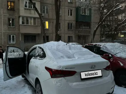 Hyundai Accent 2019 года за 7 000 000 тг. в Алматы – фото 4