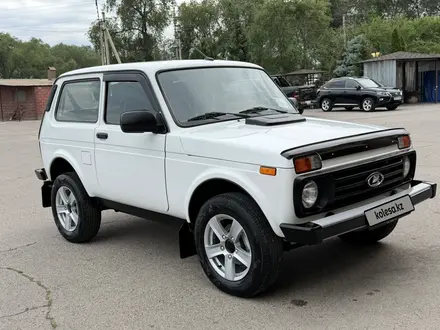 ВАЗ (Lada) Lada 2121 2021 года за 5 600 000 тг. в Алматы – фото 2