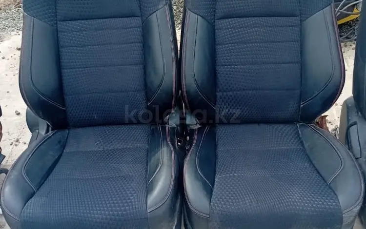 Сиденье Toyota Camry 55 американец за 100 000 тг. в Атырау