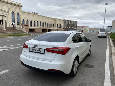 Kia Cerato 2015 года за 6 700 000 тг. в Атырау – фото 3