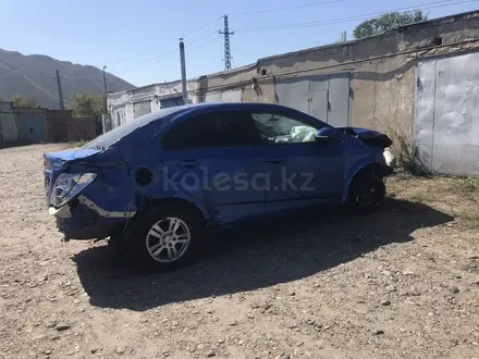 Chevrolet Aveo 2015 года за 10 000 тг. в Павлодар – фото 2