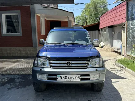 Toyota Land Cruiser Prado 2000 года за 7 300 000 тг. в Алматы – фото 2