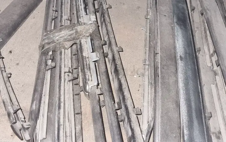 Молдинги за 10 000 тг. в Караганда