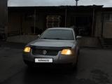 Volkswagen Passat 2002 годаүшін2 500 000 тг. в Астана