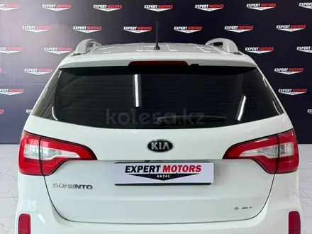 Kia Sorento 2014 года за 9 000 000 тг. в Актау – фото 5