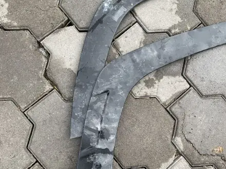 Накладка на крыло Hyundai Tucson, Lexus RX 350 — RX500h, Lexus NX за 30 000 тг. в Караганда – фото 6