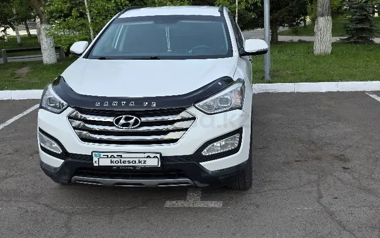 Hyundai Santa Fe 2014 годаүшін8 500 000 тг. в Караганда