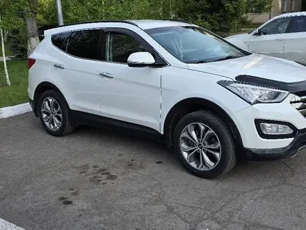 Hyundai Santa Fe 2014 года за 8 500 000 тг. в Караганда – фото 2