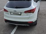 Hyundai Santa Fe 2014 года за 8 500 000 тг. в Караганда – фото 3