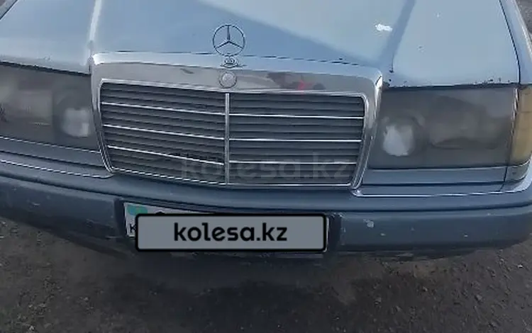 Mercedes-Benz E 230 1990 года за 1 000 000 тг. в Павлодар