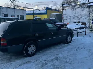 Mercedes-Benz E 280