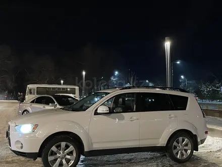 Mitsubishi Outlander 2011 года за 5 999 999 тг. в Алматы – фото 4