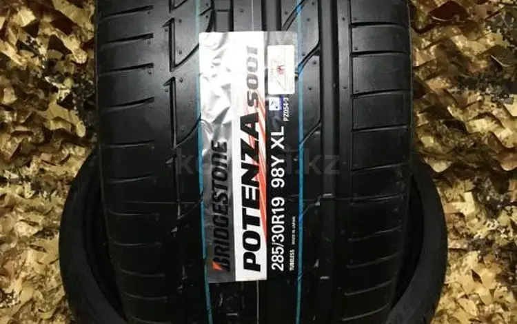 Bridgestone s001 285/30 r19 за 116 000 тг. в Алматы