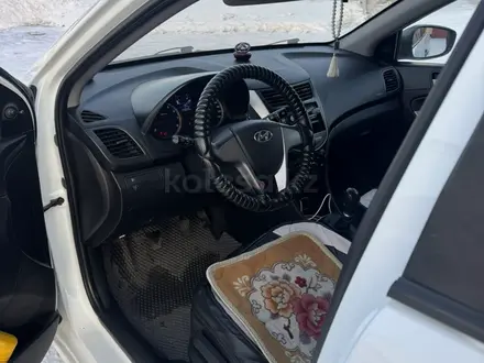 Hyundai Accent 2015 года за 5 000 000 тг. в Усть-Каменогорск – фото 4