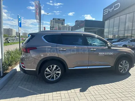 Hyundai Santa Fe 2019 года за 11 000 000 тг. в Астана – фото 5