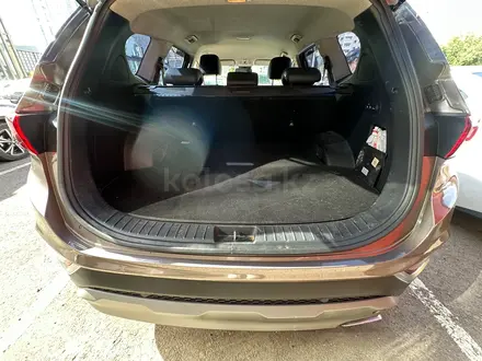 Hyundai Santa Fe 2019 года за 11 000 000 тг. в Астана – фото 8