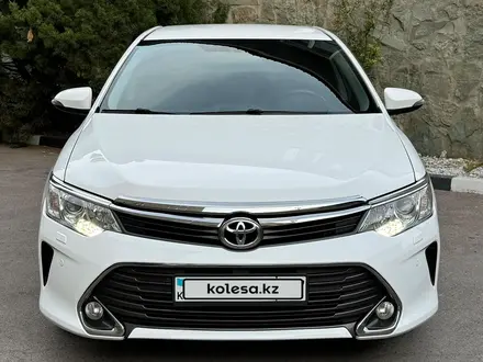 Toyota Camry 2015 года за 8 200 000 тг. в Алматы – фото 3