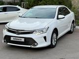 Toyota Camry 2015 годаүшін8 200 000 тг. в Алматы – фото 2