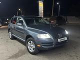 Volkswagen Touareg 2005 года за 5 150 000 тг. в Алматы – фото 4