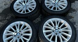 Комплект дисков с резиной на бмв 245/45/18 за 350 000 тг. в Караганда