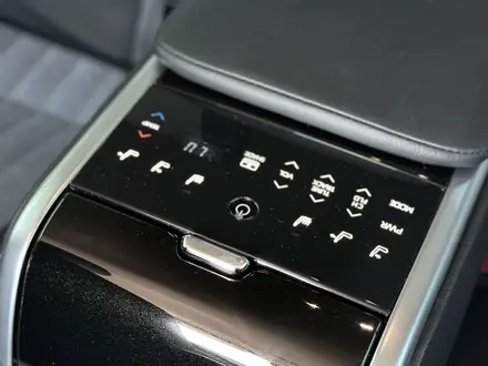 Toyota Camry 2021 года за 17 400 000 тг. в Караганда – фото 10