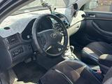 Toyota Avensis 2004 годаүшін4 150 000 тг. в Талдыкорган – фото 5