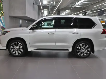 Lexus LX 570 2021 года за 68 550 000 тг. в Алматы – фото 4