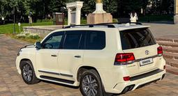 Toyota Land Cruiser 2018 года за 34 400 000 тг. в Алматы – фото 4