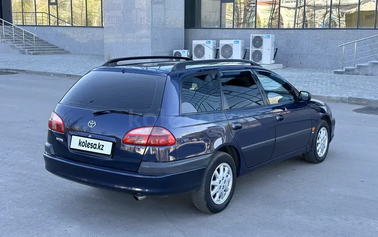 Toyota Avensis 2000 года за 3 700 000 тг. в Астана