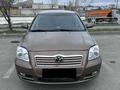 Toyota Avensis 2004 годаүшін4 200 000 тг. в Семей