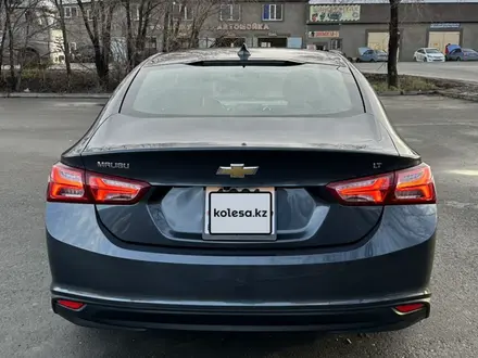 Chevrolet Malibu 2019 года за 5 300 000 тг. в Уральск – фото 10