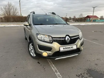 Renault Sandero Stepway 2015 года за 4 600 000 тг. в Аксу