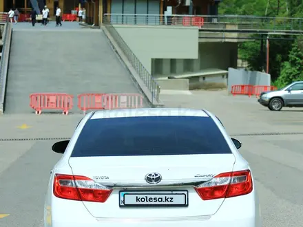 Toyota Camry 2013 года за 9 200 000 тг. в Алматы – фото 4