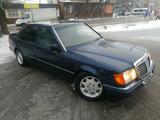 Mercedes-Benz E 320 1992 года за 1 860 000 тг. в Алматы – фото 3