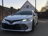 Toyota Camry 2019 года за 14 800 000 тг. в Алматы