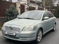 Toyota Avensis 2004 года за 2 700 000 тг. в Алматы