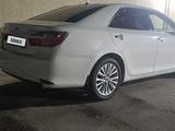 Toyota Camry 2015 годаүшін11 100 000 тг. в Кызылорда – фото 4