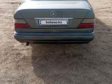 Mercedes-Benz E 200 1995 годаfor1 600 000 тг. в Павлодар – фото 4