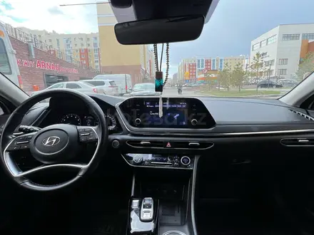 Hyundai Sonata 2022 года за 11 500 000 тг. в Астана – фото 17
