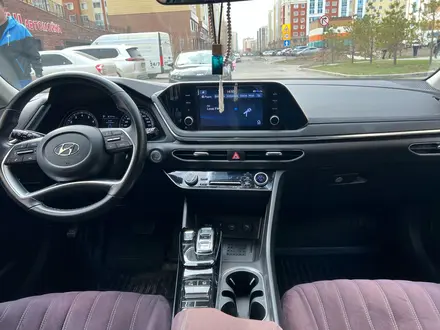 Hyundai Sonata 2022 года за 11 500 000 тг. в Астана – фото 19