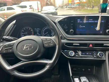 Hyundai Sonata 2022 года за 11 500 000 тг. в Астана – фото 20