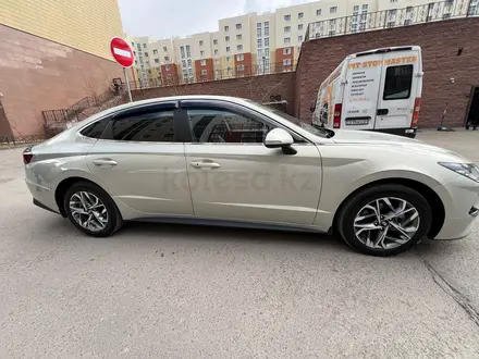 Hyundai Sonata 2022 года за 11 500 000 тг. в Астана – фото 9