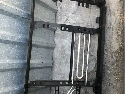 Кассета радиаторов пустая на БМВ Е38 за 10 000 тг. в Караганда