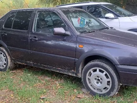 Volkswagen Vento 1993 года за 1 100 000 тг. в Алматы – фото 2